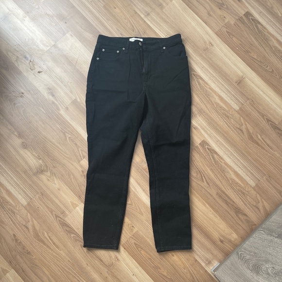 Abercrombie and Fitch Curve Love High Rise Skinny Jean - Picture 1 of 1